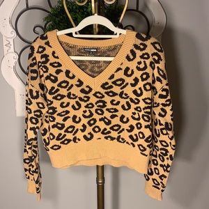 Fashion nova size small cropped sweater